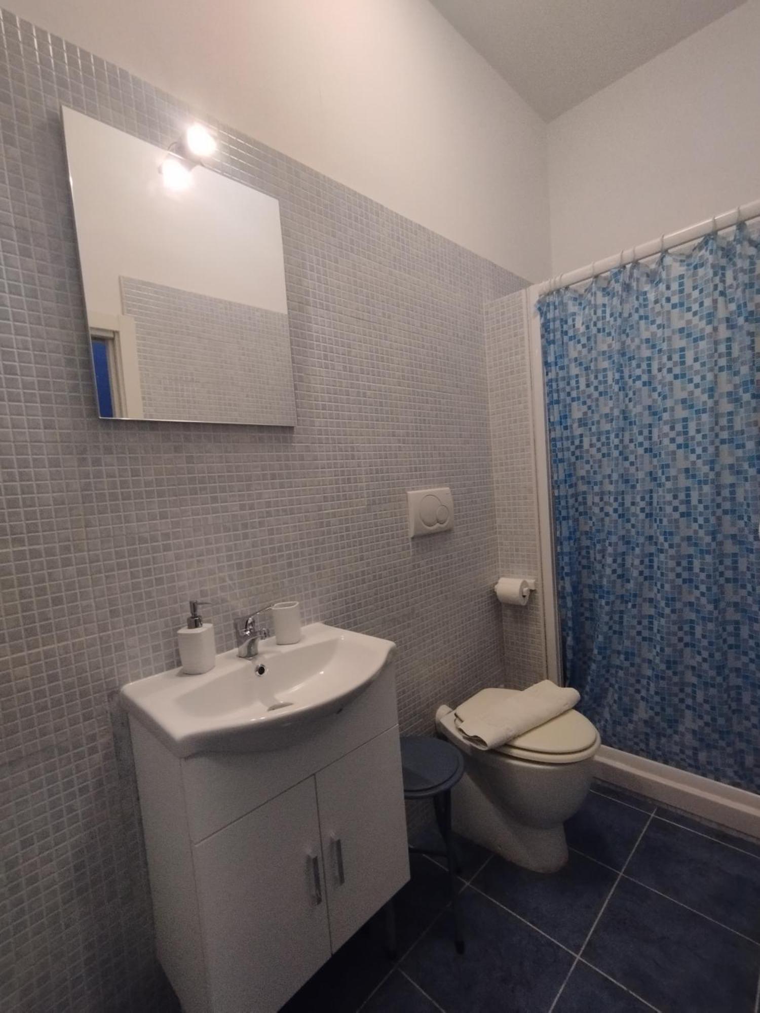 Adriatic Room 50 M Dalla Stazione Ferroviaria Di Ciampino E Dalla Navetta Aeroportuale Exteriör bild